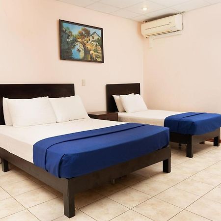 Hotel Puntarenas Beach Eksteriør bilde
