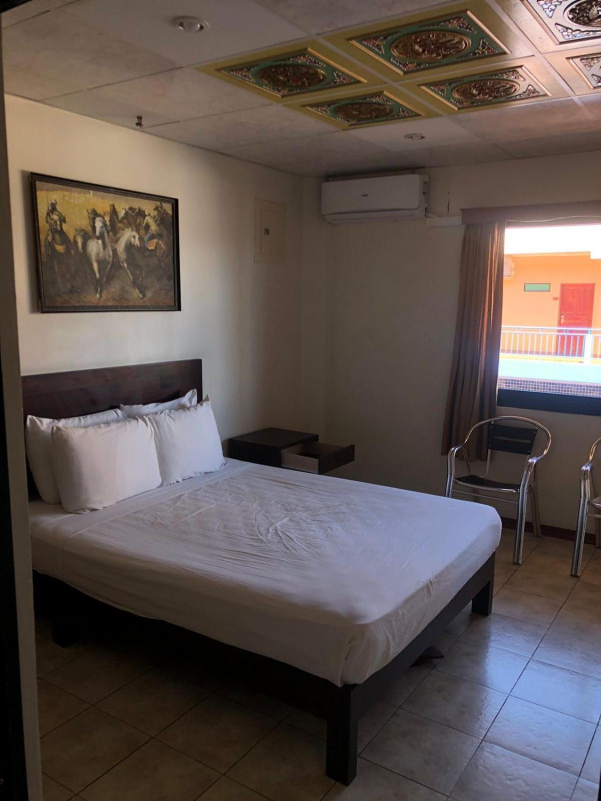 Hotel Puntarenas Beach Eksteriør bilde
